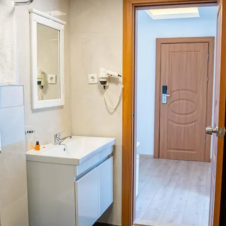 Honeymoon فندق مرمريس